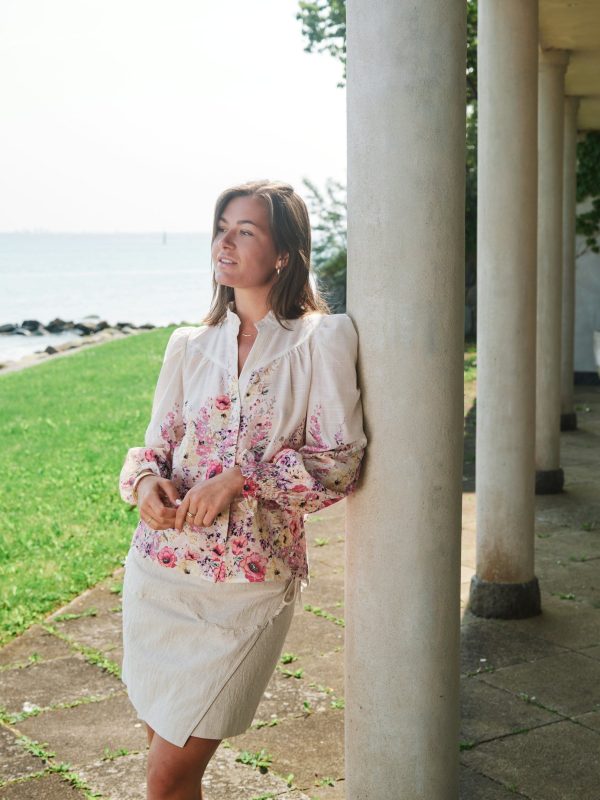 Neo Noir Calloma Flower Print Blouse