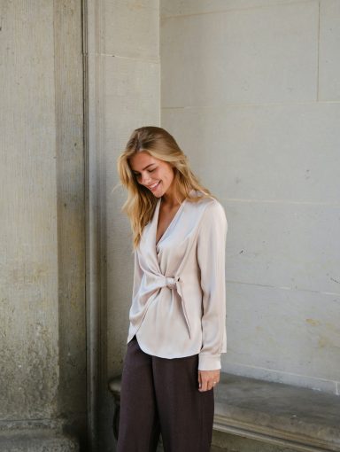 Neo Noir Petris Heavy Sateen Blouse Champagne