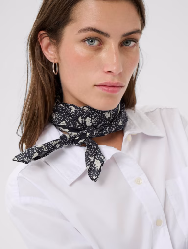 Part Two PhiPW Scarf Dark Navy Fragile