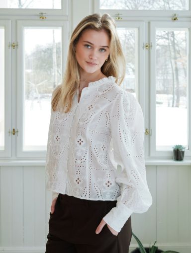 Neo Noir Gilda Embrodery Blouse - White